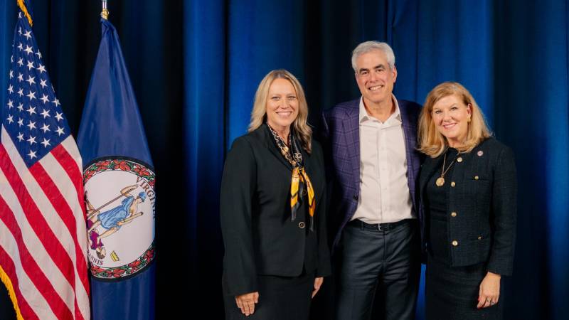 First Lady at Jonathan Haidt Commonwealth Conversation on Youth - Naputol